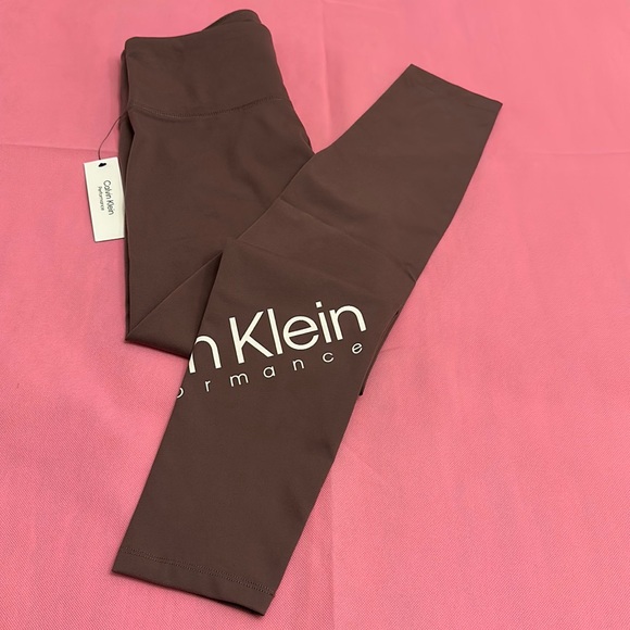 Calvin Klein Yoga Workout pants - Picture 2 of 10